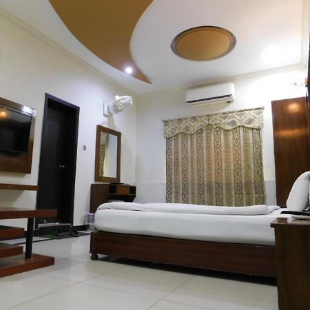 Hotel Multan Extérieur photo