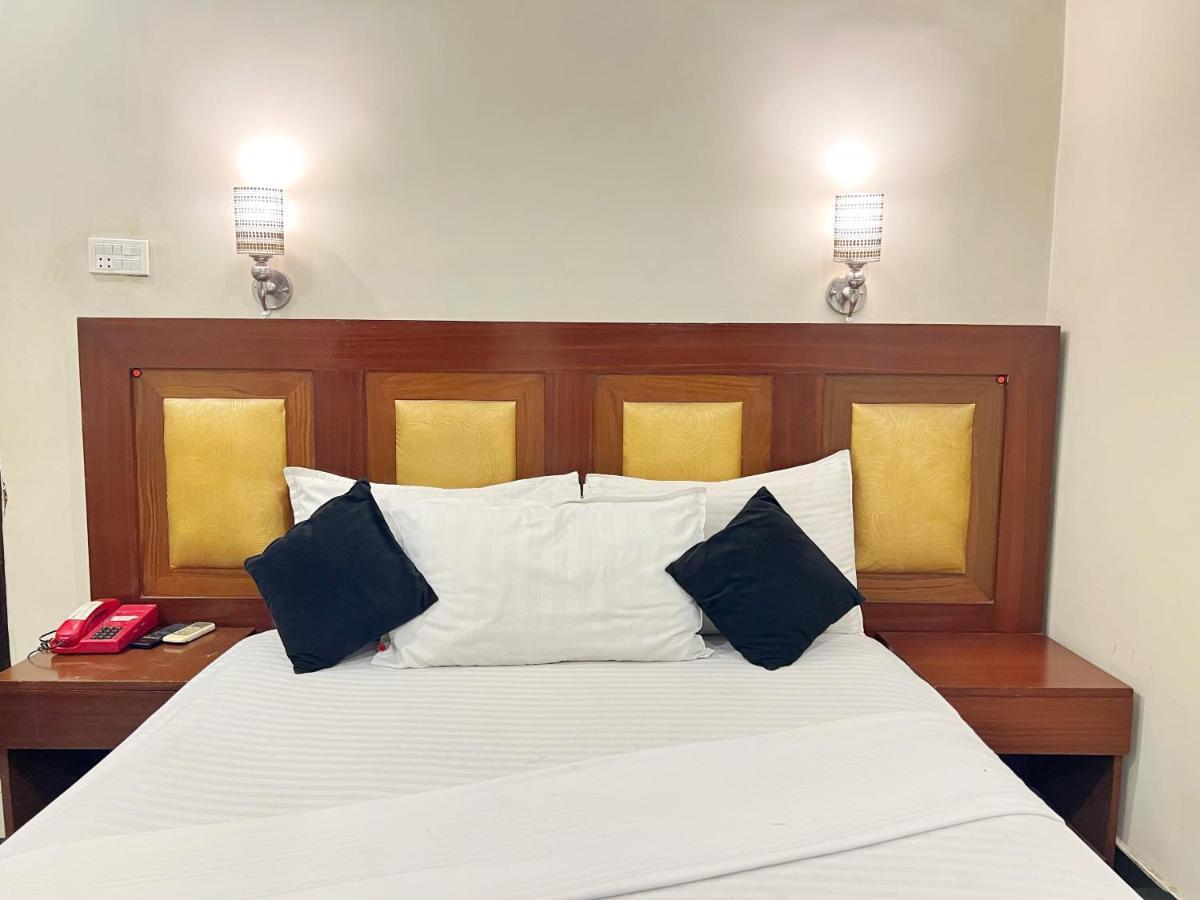 Hotel Multan Extérieur photo