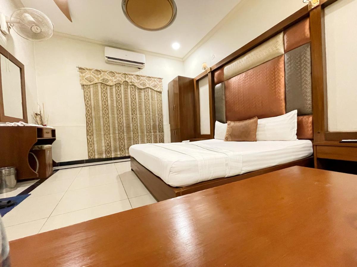 Hotel Multan Extérieur photo
