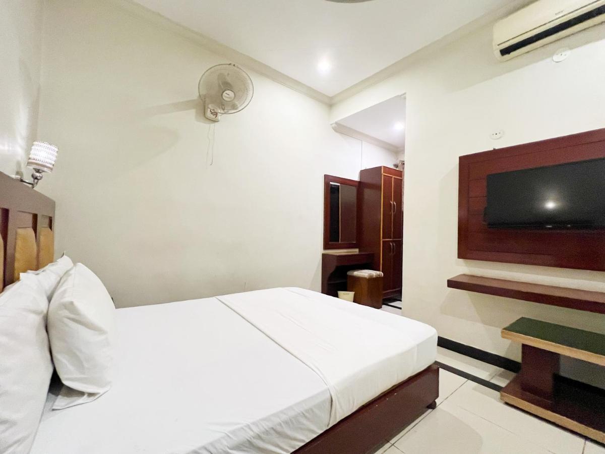 Hotel Multan Extérieur photo