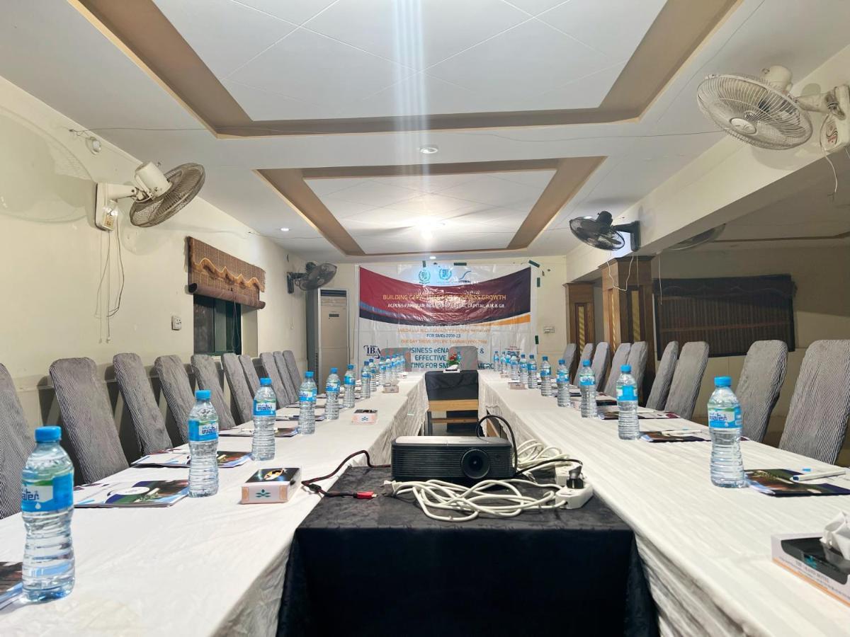 Hotel Multan Extérieur photo