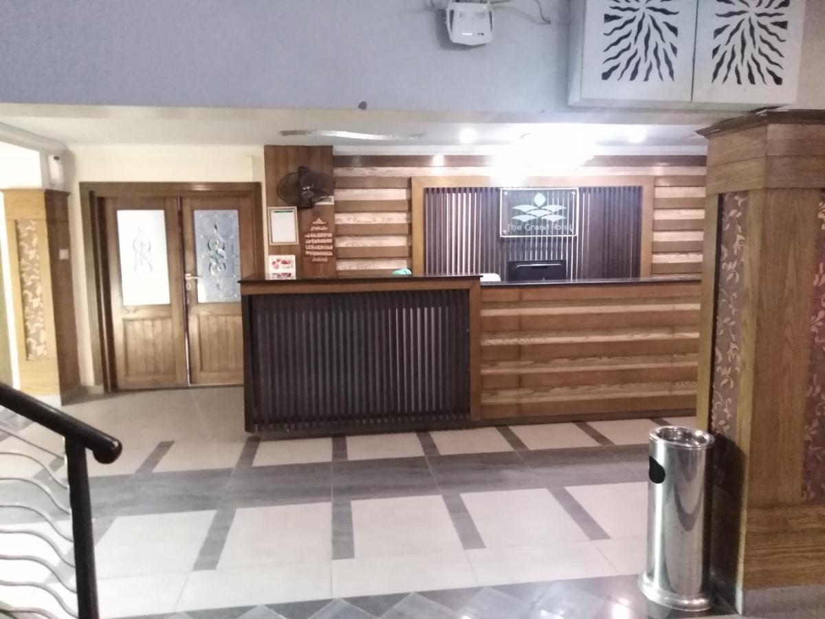 Hotel Multan Extérieur photo