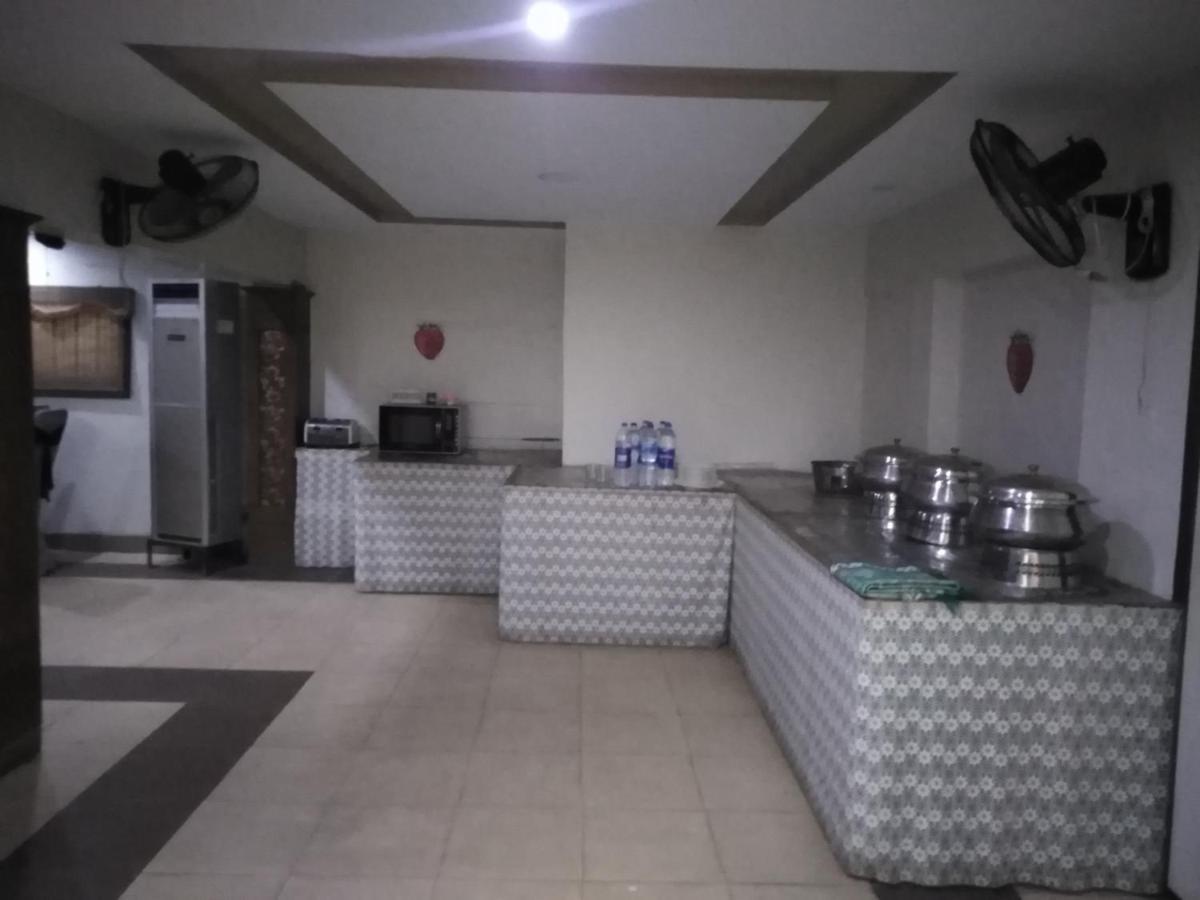 Hotel Multan Extérieur photo