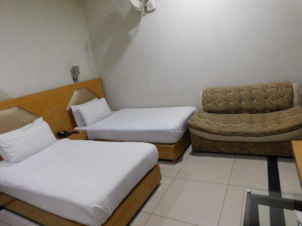 Hotel Multan Extérieur photo